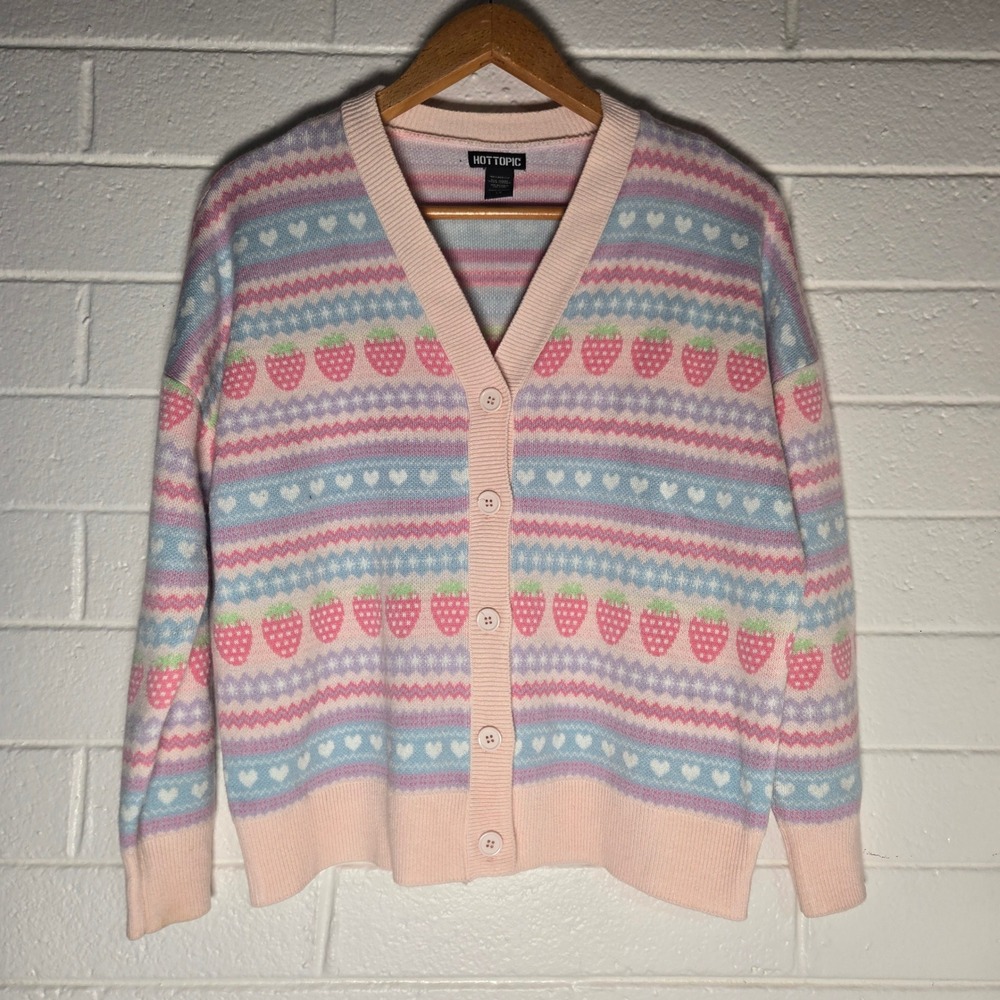 Hot Topic Strawberry Heart Pastel Goth Cardigan Sweater Large Fair Isle Novelty